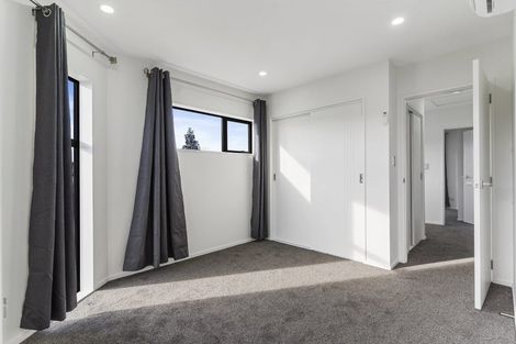 Photo of property in 2a Melleray Place, Randwick Park, Auckland, 2105