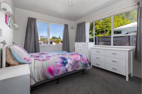 Photo of property in 16b Marere Avenue, Paraparaumu, 5032
