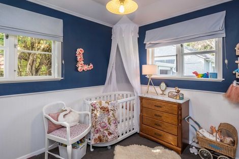 Photo of property in 17 Warwick Street, Wilton, Wellington, 6012