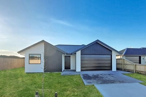 Photo of property in 35 Hilton Drive, Amberley, 7410