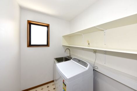 Photo of property in 4 Harlech Mews, Avonhead, Christchurch, 8042