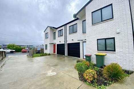 Photo of property in 2/23 View Road, Papakura, 2110