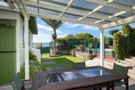 Photo of property in 119 Chaucer Road, Hospital Hill, Napier, 4110