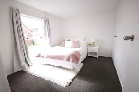 Photo of property in 1/17 Cedar Street, Maungaraki, Lower Hutt, 5010