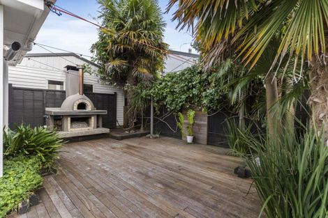 Photo of property in 17 Boucher Avenue, Te Puke, 3119