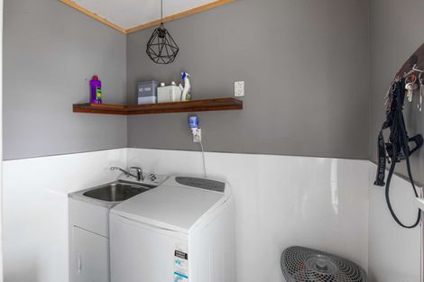 Photo of property in 41 Lewis Avenue, Aramoho, Whanganui, 4500