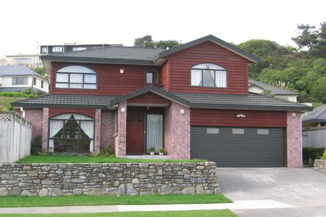 Photo of property in 11 Furlong Crescent, Churton Park, Wellington, 6037