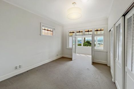 Photo of property in 528 Evans Bay Parade, Hataitai, Wellington, 6021