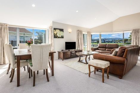Photo of property in 7 Lakeside Villas, Whitby, Porirua, 5024
