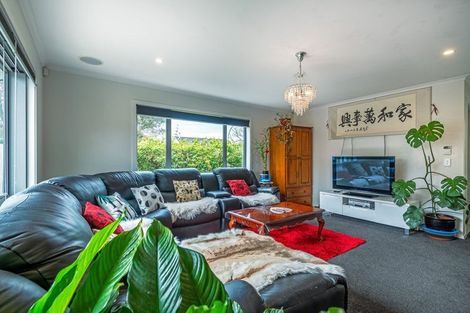 Photo of property in 8 Cardiff Street, Highbury, Palmerston North, 4412