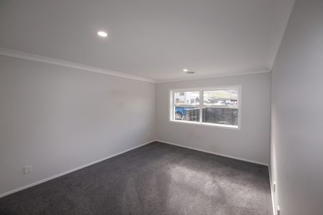 Photo of property in 17 Hattersley Grove, Churton Park, Wellington, 6037