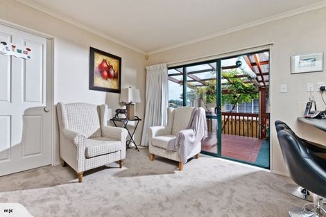 Photo of property in 26 Adelphi Place, Albany, Auckland, 0632