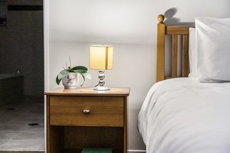 Photo of property in 18 Landscape Road, Mount Eden, Auckland, 1024