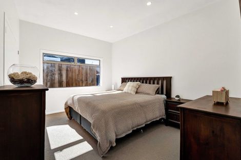 Photo of property in 14a Arawa Street, Welbourn, New Plymouth, 4312