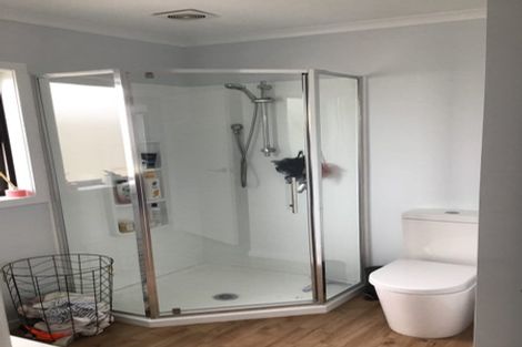 Photo of property in 15 Jasmine Avenue, Dinsdale, Hamilton, 3204