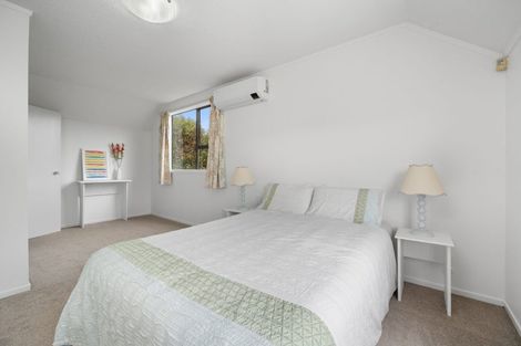 Photo of property in 9 Atwood Grove, Churton Park, Wellington, 6037