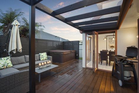 Photo of property in 292 Queen Street, Pukekohe, 2120