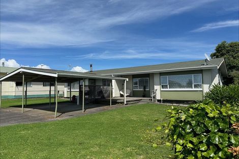 Photo of property in 9 Calgher Avenue, Waitara, 4320