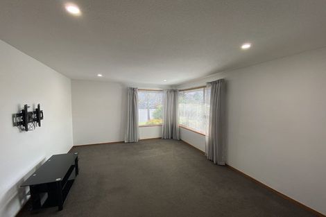 Photo of property in 2/12 Dumfries Drive, Hei Hei, Christchurch, 8042