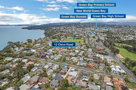 Photo of property in 12 Cleve Road, Green Bay, Auckland, 0604