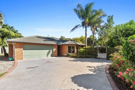 Photo of property in 20 Greenough Place, Rototuna, Hamilton, 3210