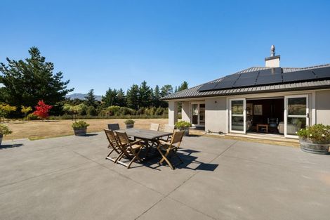 Photo of property in 136 Te Awa Road, Albert Town, Wanaka, 9382