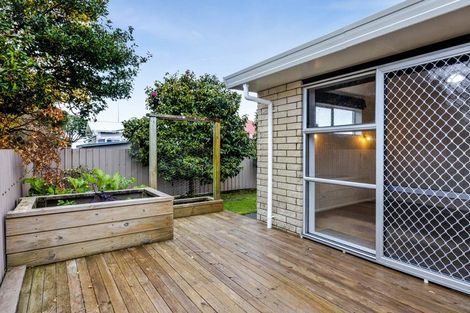 Photo of property in 6 Manse Street, Hawera, 4610