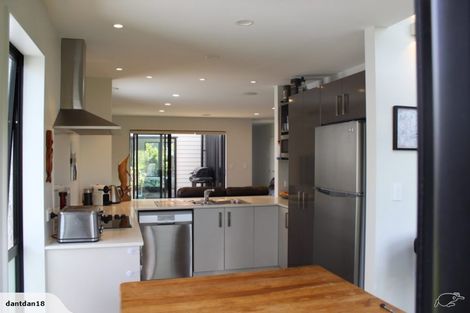 Photo of property in 5 Parachute Crescent, Papakura, 2110