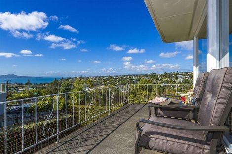 Photo of property in 3 Jellicoe Road, Murrays Bay, Auckland, 0630