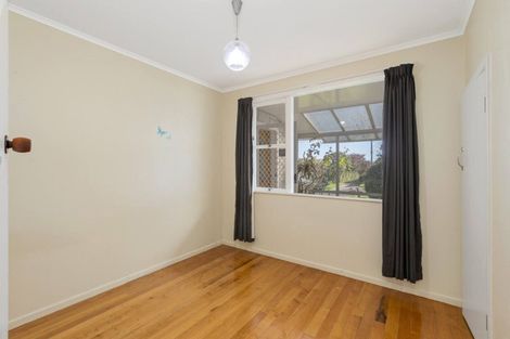Photo of property in 12 Limmer Place, Browns Bay, Auckland, 0632