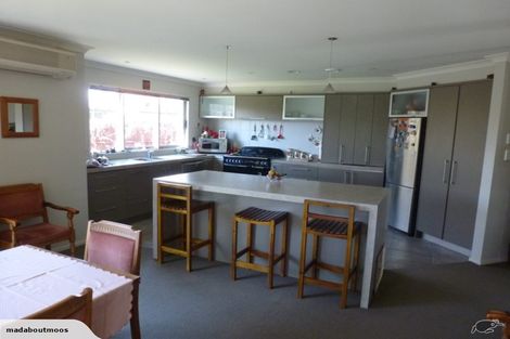 Photo of property in 204 Cavendish Road, Casebrook, Christchurch, 8051