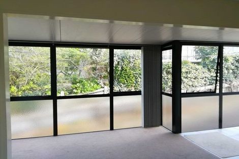 Photo of property in 2/51 Park Road, Glenfield, Auckland, 0629