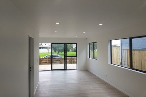 Photo of property in 94d Bay Street, Red Beach, 0932