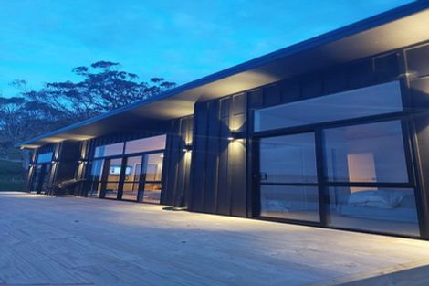 Photo of property in 4b Shoal Beach Road, Aramoana, Omakere, 4271