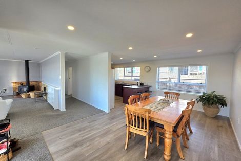 Photo of property in 45 Clifton Drive, Waitara, 4320