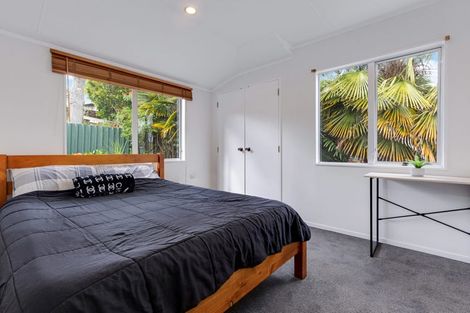 Photo of property in 23 Imperial Place, Henderson, Auckland, 0612