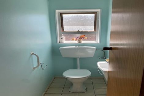 Photo of property in 17 Puketapu Road, Taradale, Napier, 4112