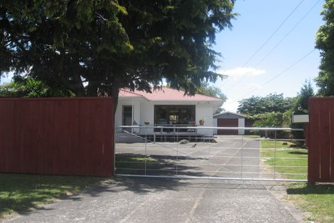 Photo of property in 27 Dunlop Road, Te Puke, 3119