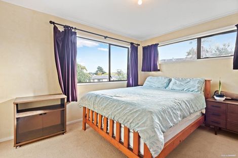 Photo of property in 39 West Harbour Drive, West Harbour, Auckland, 0618