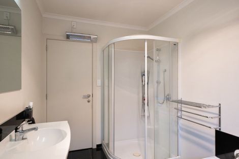 Photo of property in 619a Queen Street East, Levin, 5510