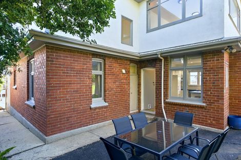 Photo of property in 27a Galloway Street, Mornington, Dunedin, 9011