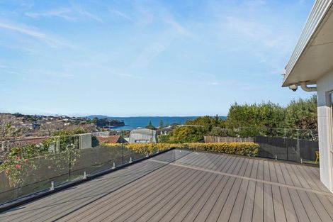 Photo of property in 825 Beach Road, Browns Bay, Auckland, 0630