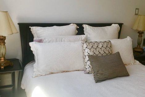 Photo of property in 3a West Hoe Road, Orewa, 0931