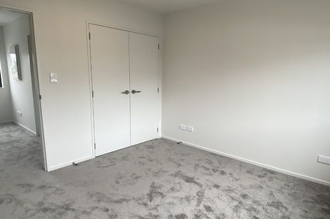 Photo of property in 24 Paetai Lane, Te Atatu Peninsula, 0610