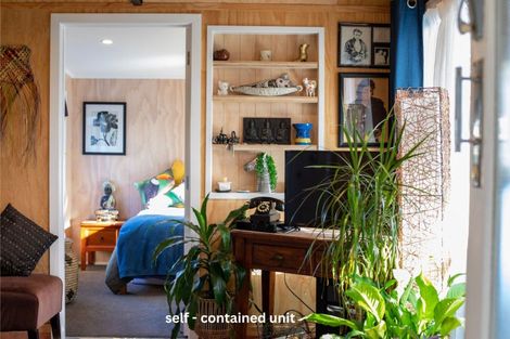 Photo of property in 35 Government Road, Raglan, 3225