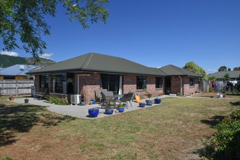 Photo of property in 8 Allport Close, Richmond, 7020