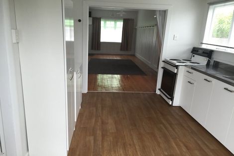 Photo of property in 11 Cradock Street, South New Brighton, Christchurch, 8062