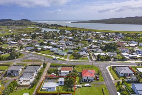 Photo of property in 66a Wainui Road, Raglan, 3225