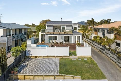 Photo of property in 996 Papamoa Beach Road, Papamoa Beach, Papamoa, 3118
