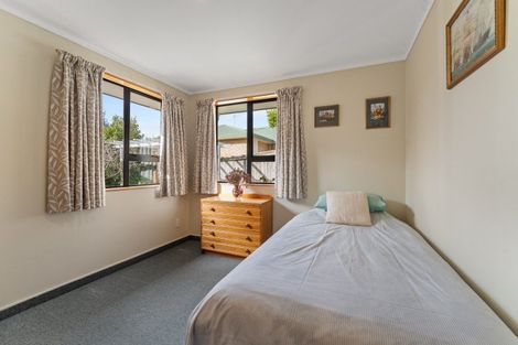 Photo of property in 142 Langdale Avenue, Paraparaumu, 5032